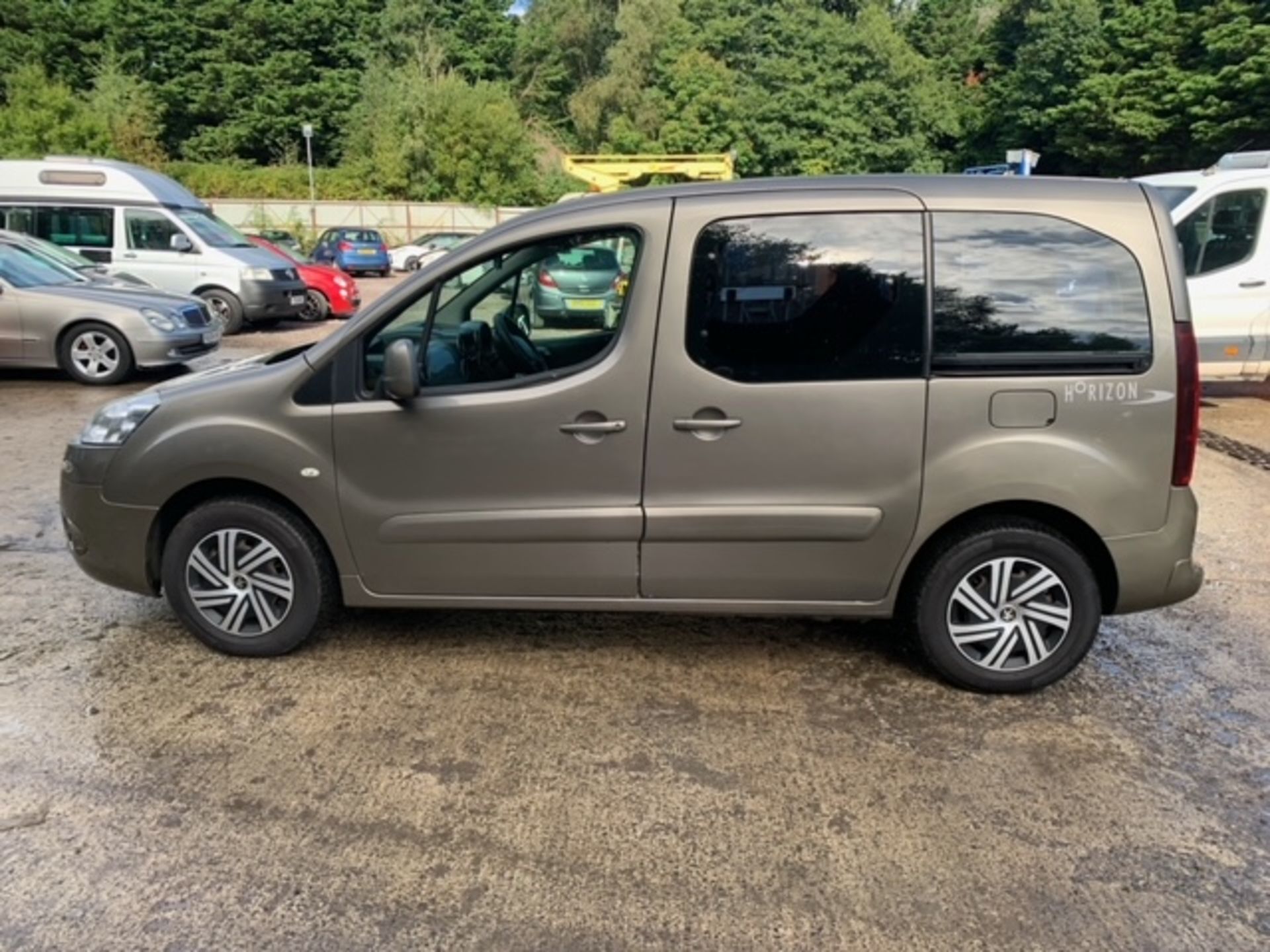 13/13 PEUGEOT HORIZON S AC - 1560cc 5dr MPV (Bronze, 234k) - Image 6 of 16