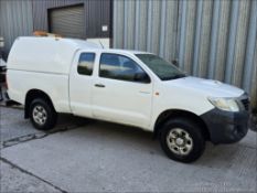 14/64 TOYOTA HILUX ACTIVE D-4D 4X4 DCB 2494cc 5 Spd Manual Diesel Light 4X4 Utility (White), WJ64BXY