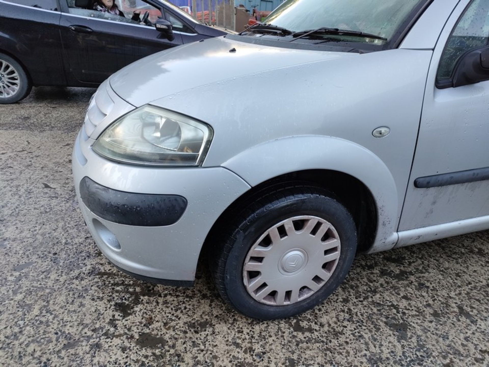 07/07 CITROEN C3 AIRPLAY+ 1124cc 5 Speed Manual Petrol 5 Door Hatchback Silver WF07OTX - Image 3 of 35