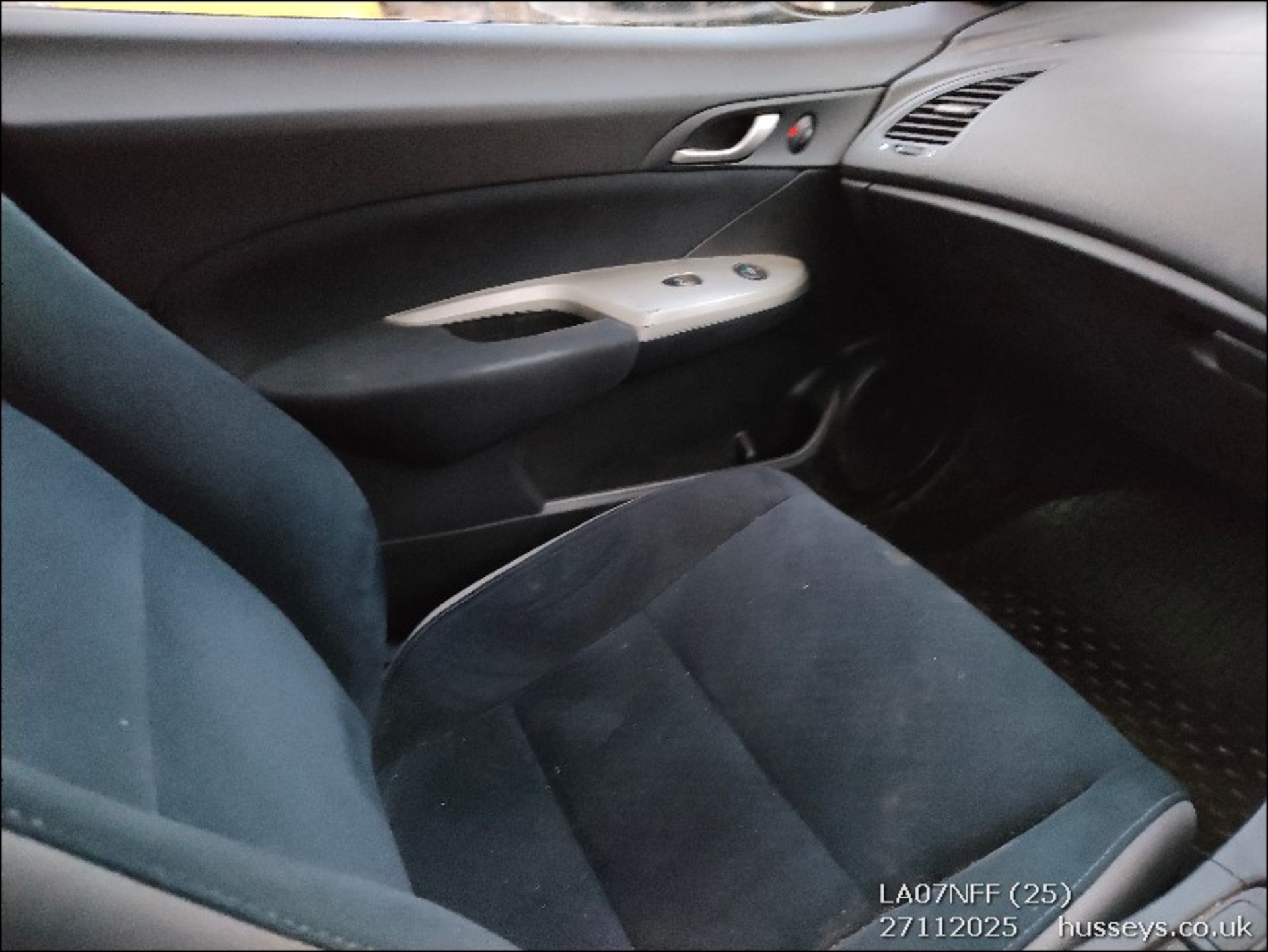 07/07 HONDA CIVIC ES I-CTDI 2204cc 6 Spd Manual Diesel 5 Dr H/Back (Grey, 173k) LA07NFF - Image 25 of 29