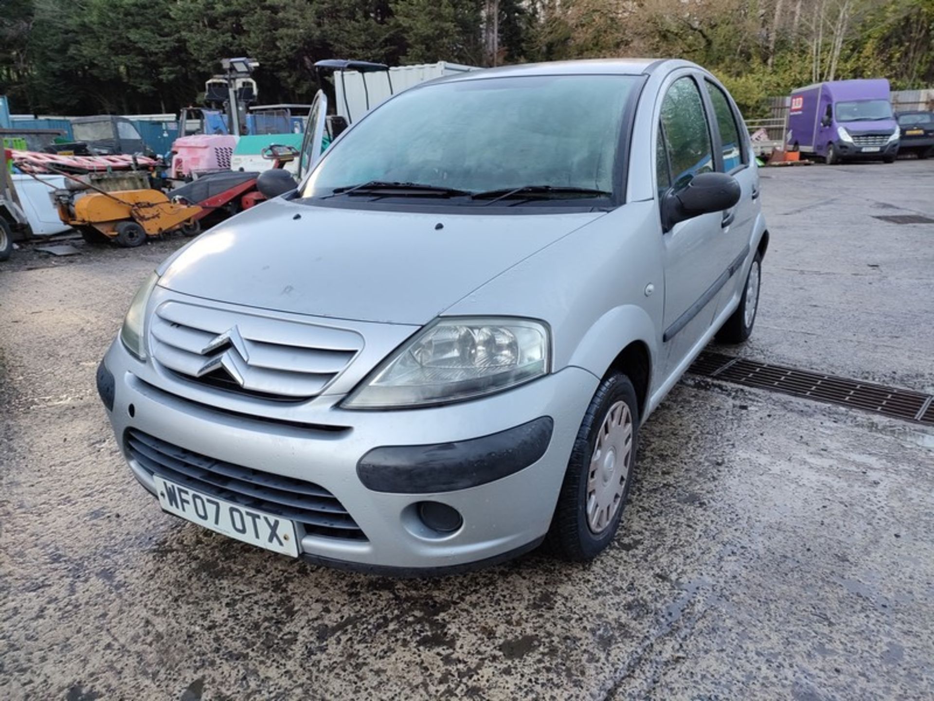 07/07 CITROEN C3 AIRPLAY+ 1124cc 5 Speed Manual Petrol 5 Door Hatchback Silver WF07OTX - Image 2 of 35