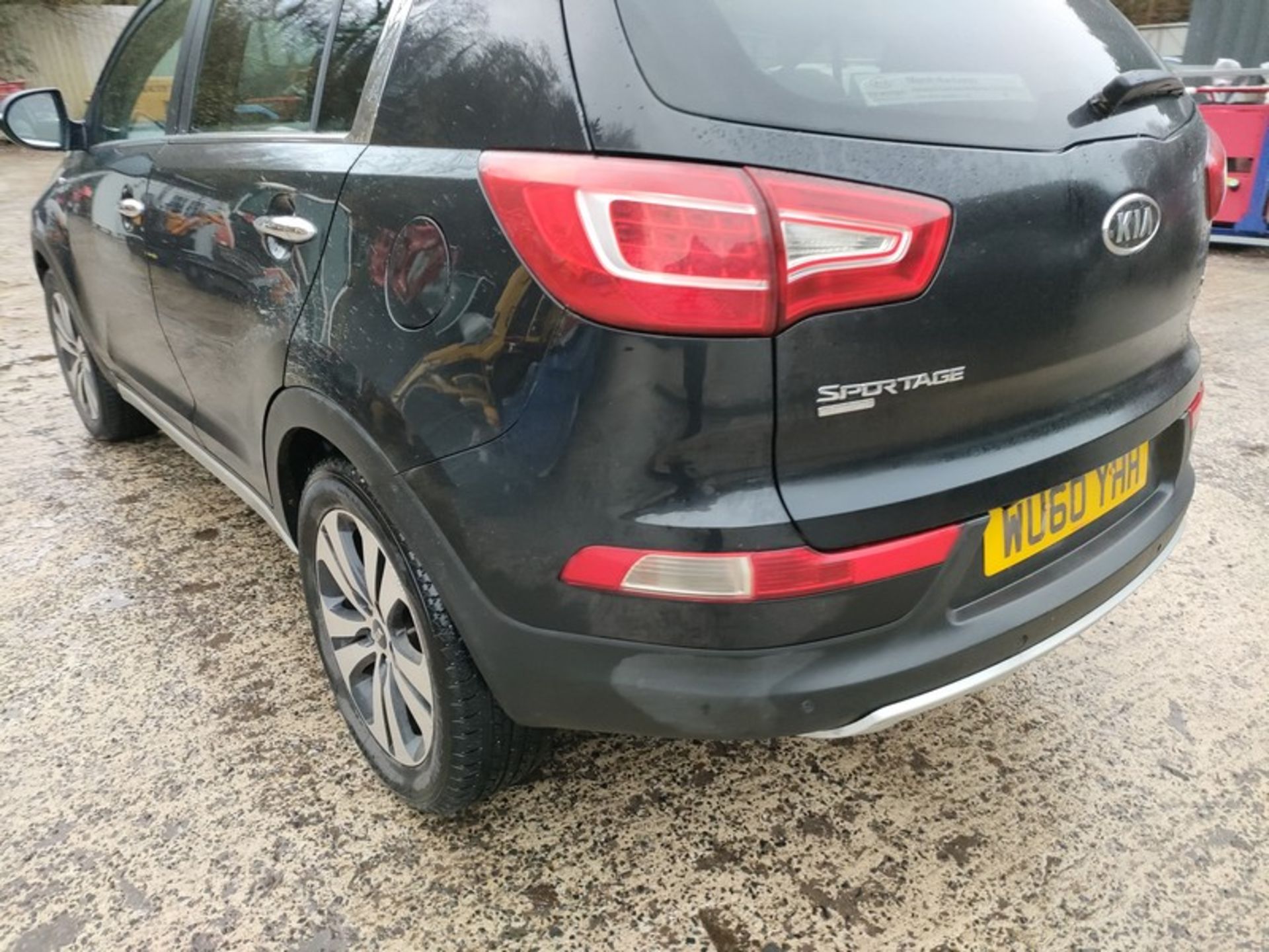 10/60 KIA SPORTAGE FIRST ED CRDI1995cc 6 Speed Manual Diesel Estate Black 119k WU60YHH - Image 22 of 52