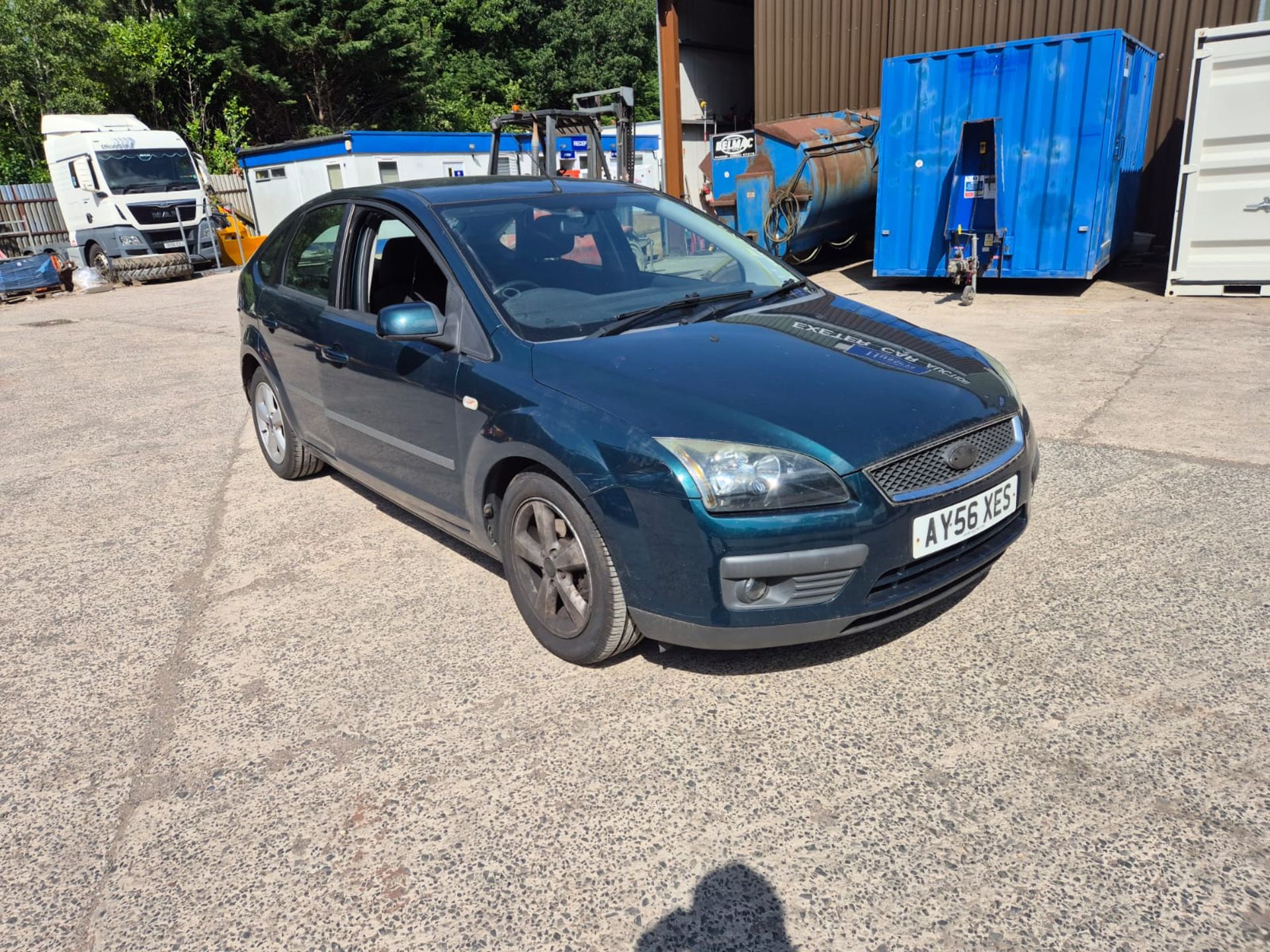06/56 FORD FOCUS ZETEC CLIMATE AUTO 1596CC 4 SPEED AUTO PETROL GREEN AY56XES - Image 3 of 20
