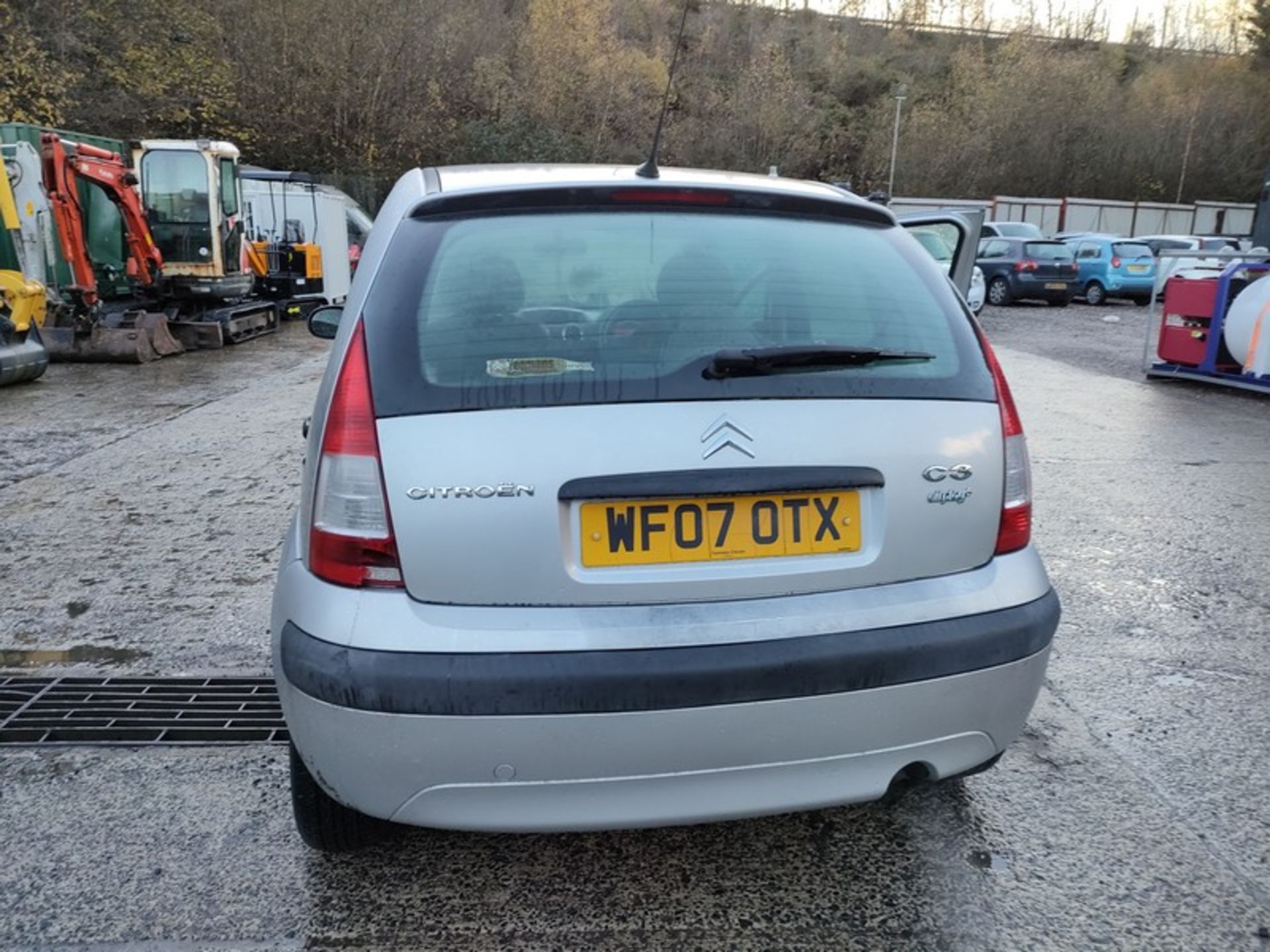 07/07 CITROEN C3 AIRPLAY+ 1124cc 5 Speed Manual Petrol 5 Door Hatchback Silver WF07OTX - Image 14 of 35