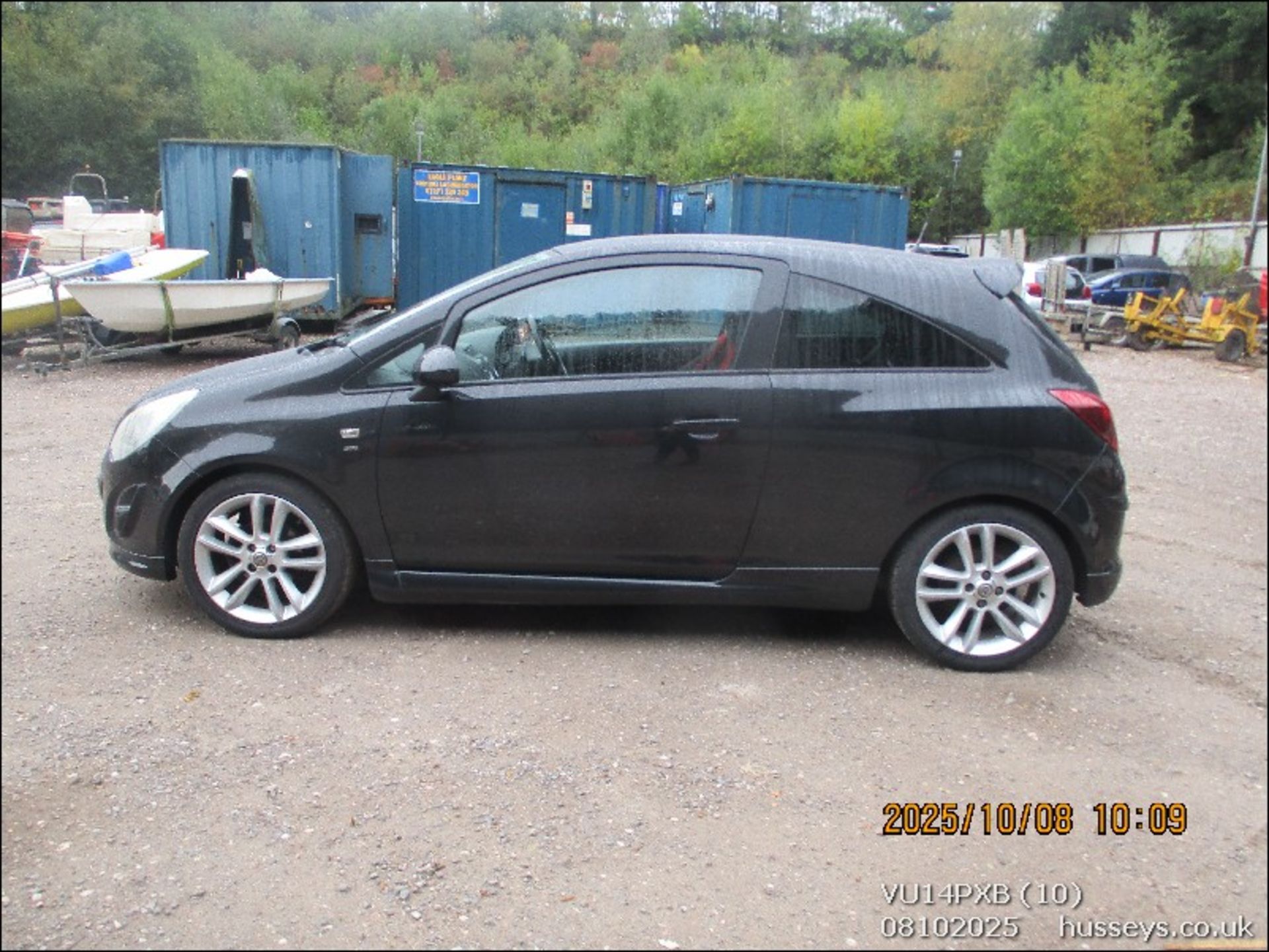 14/14 VAUXHALL CORSA SRI 1398cc 5 Spd Manual Petrol 3 Dr H/Back (Black, 116k) VU14PXB - Image 10 of 19