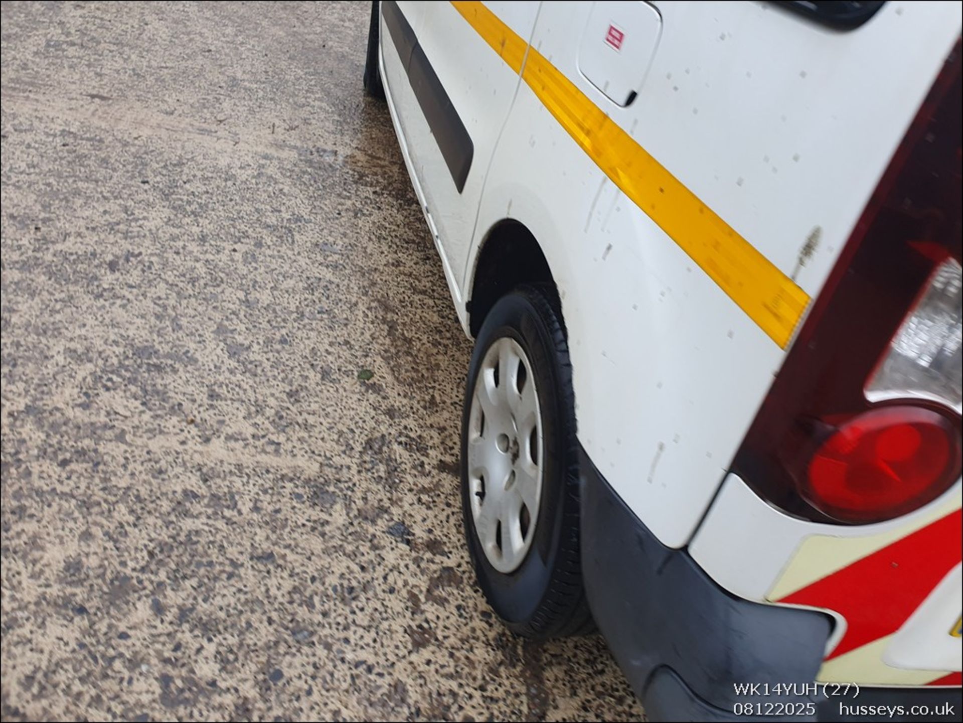 14/14 PEUGEOT PARTNER 850 SE L1 HDI 1560cc 5 Spd Manual Diesel Panel Van (White, 136k) WK14YUH - Image 27 of 37