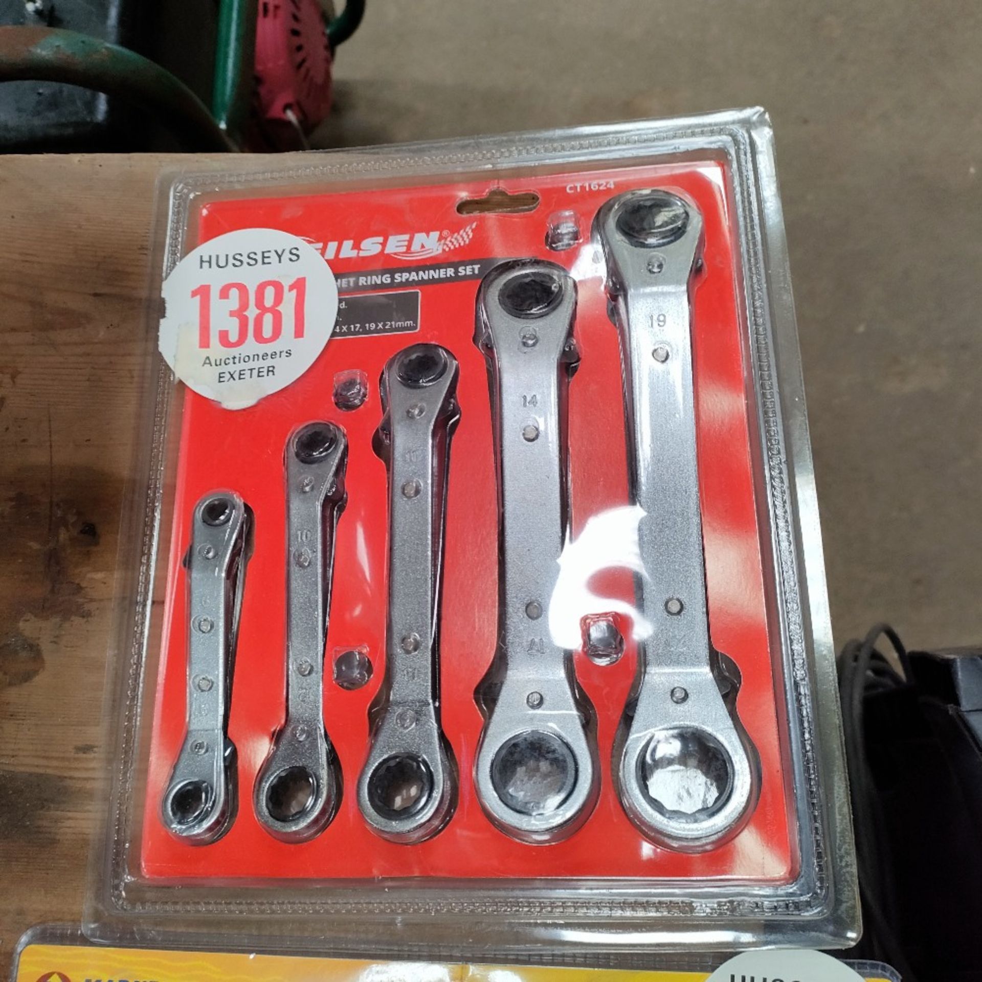 Devon Rachet Tool RATCHET RING SPANNER SET Item Location: Husseys, Exeter, Devon, EX4 2HH ...