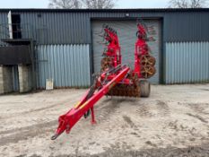 2003 Vaderstad Rexius Twin RST 450 4-5m hydraulic folding press with levelling boards. Serial No: C6