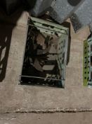 Quantity miscellaneous duck foot points