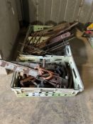 Quantity gate furniture