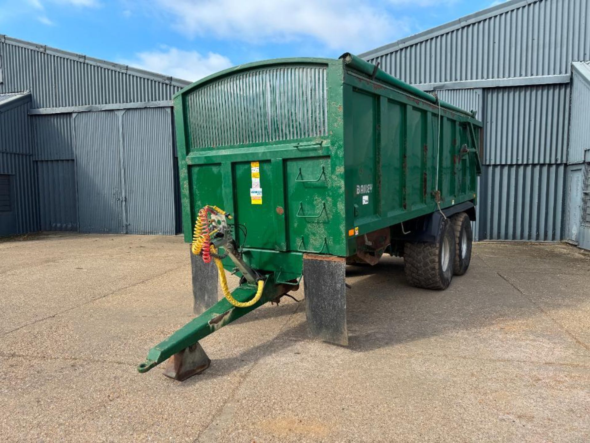 2013 Bailey Beeteaper 14t trailer with sprung drawbar, air brakes ...