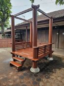 NEW COCONUT WOOD POLISHED 4 POSTER GARDEN SUNDECK AND STEPS, (HEAVY)