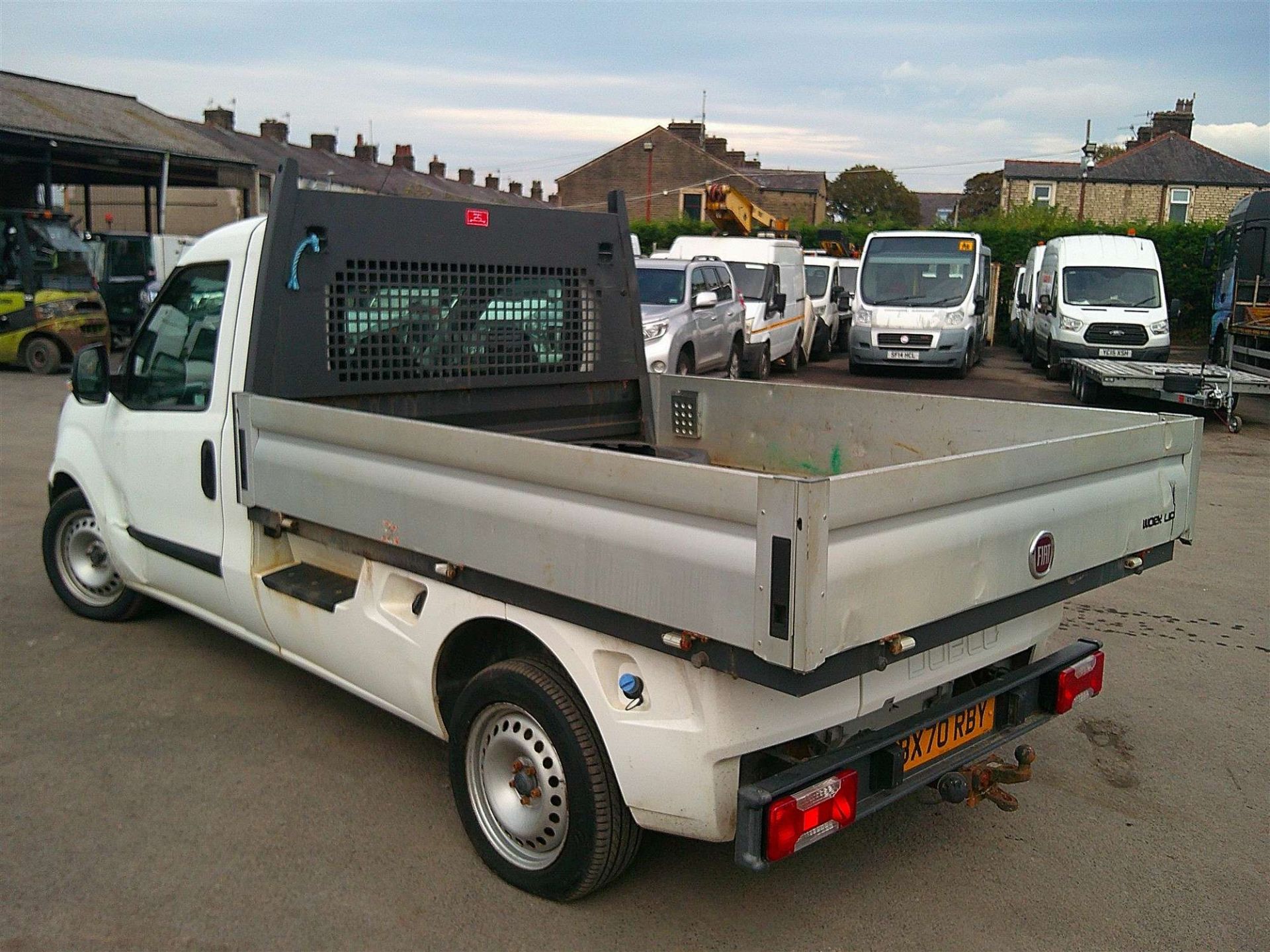 2020 70 REG FIAT DOBLO CARGO L2 MULTIJET - Image 3 of 6
