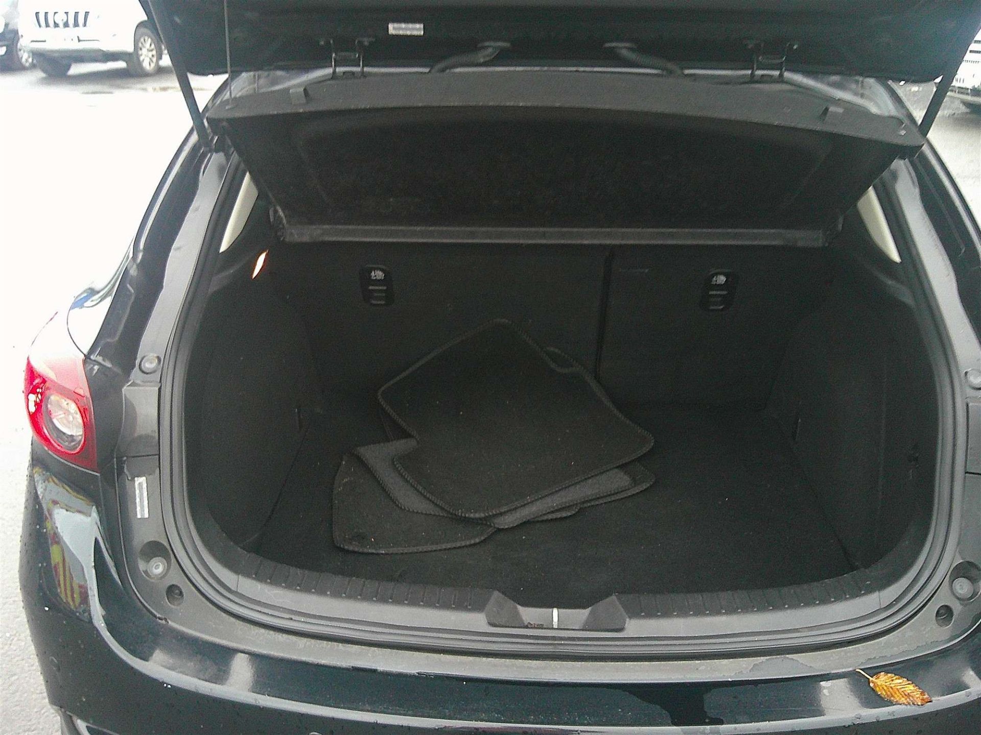 2017 66 REG MAZDA BL 3 SEL D NAV 5 DOOR HATCH BACK - Image 5 of 7