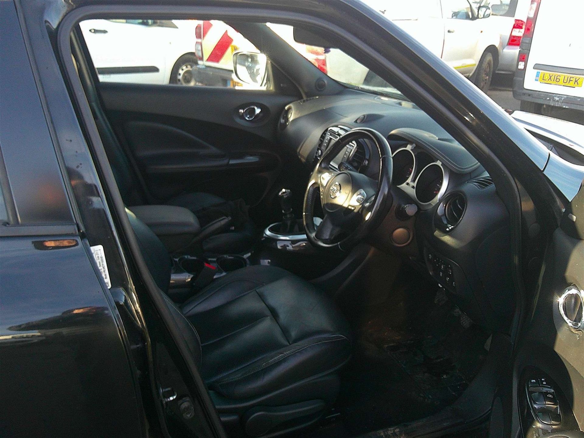 2014 64 reg NISSAN JUKE TENKA DIG-T - Image 4 of 7