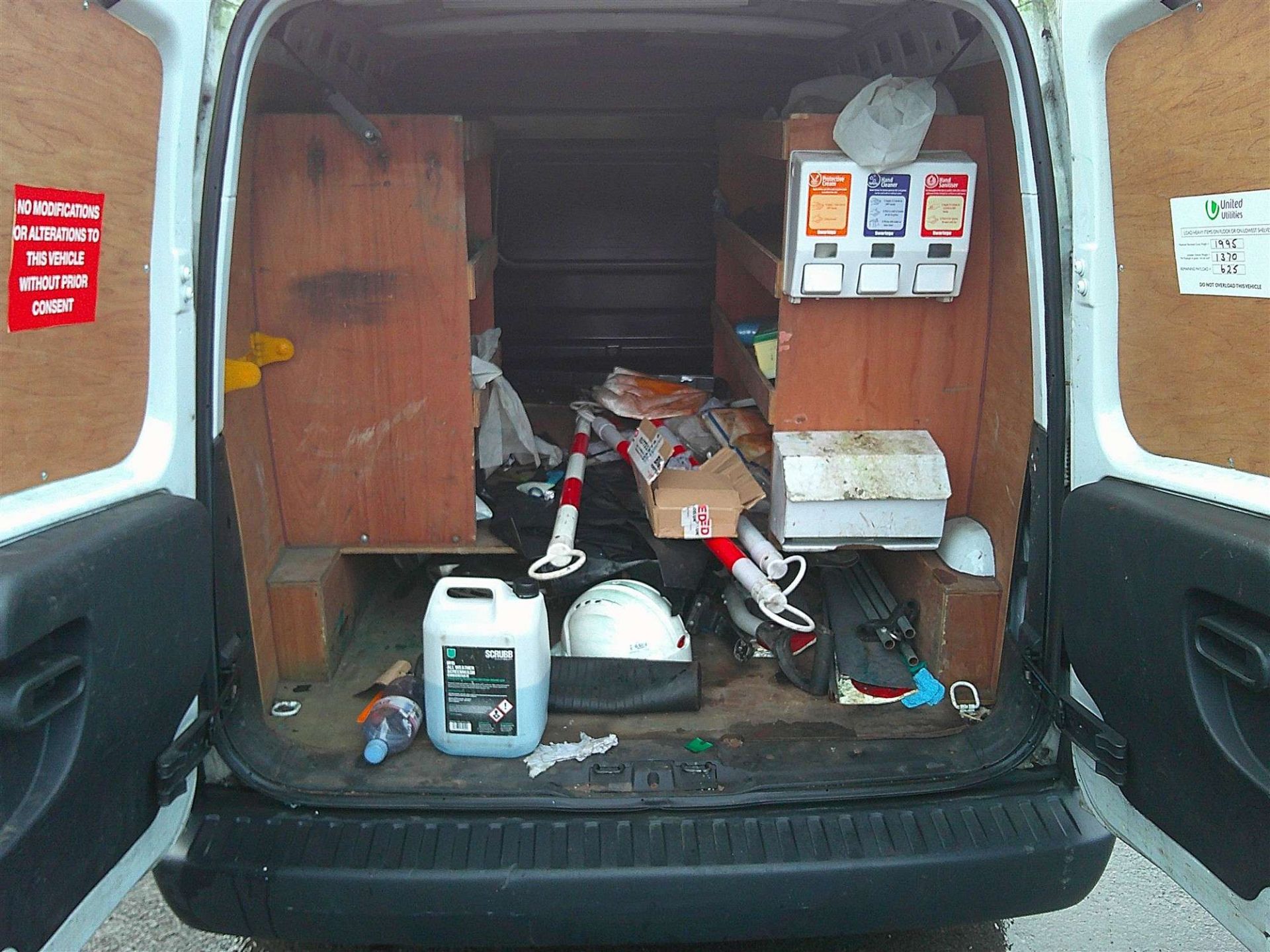 2011 61 REG VAUXHALL COMBO 2000 CDTI 16V (DIRECT UNITED UTILITIES WATER) - Image 6 of 7