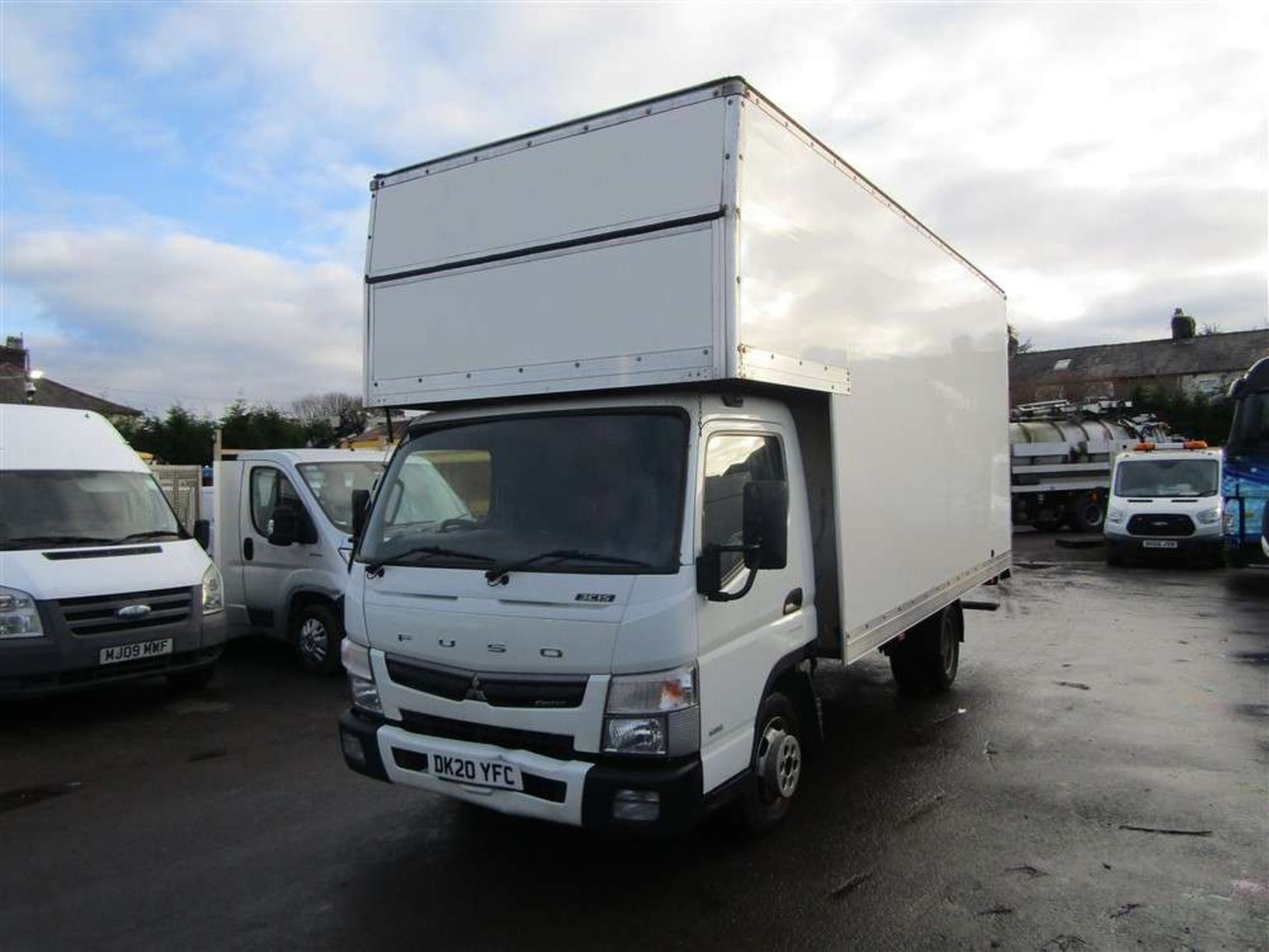 2020 20 REG MITSUBISHI FUSO CANTER 3C15 34 AUTO BOX VAN - Image 2 of 7