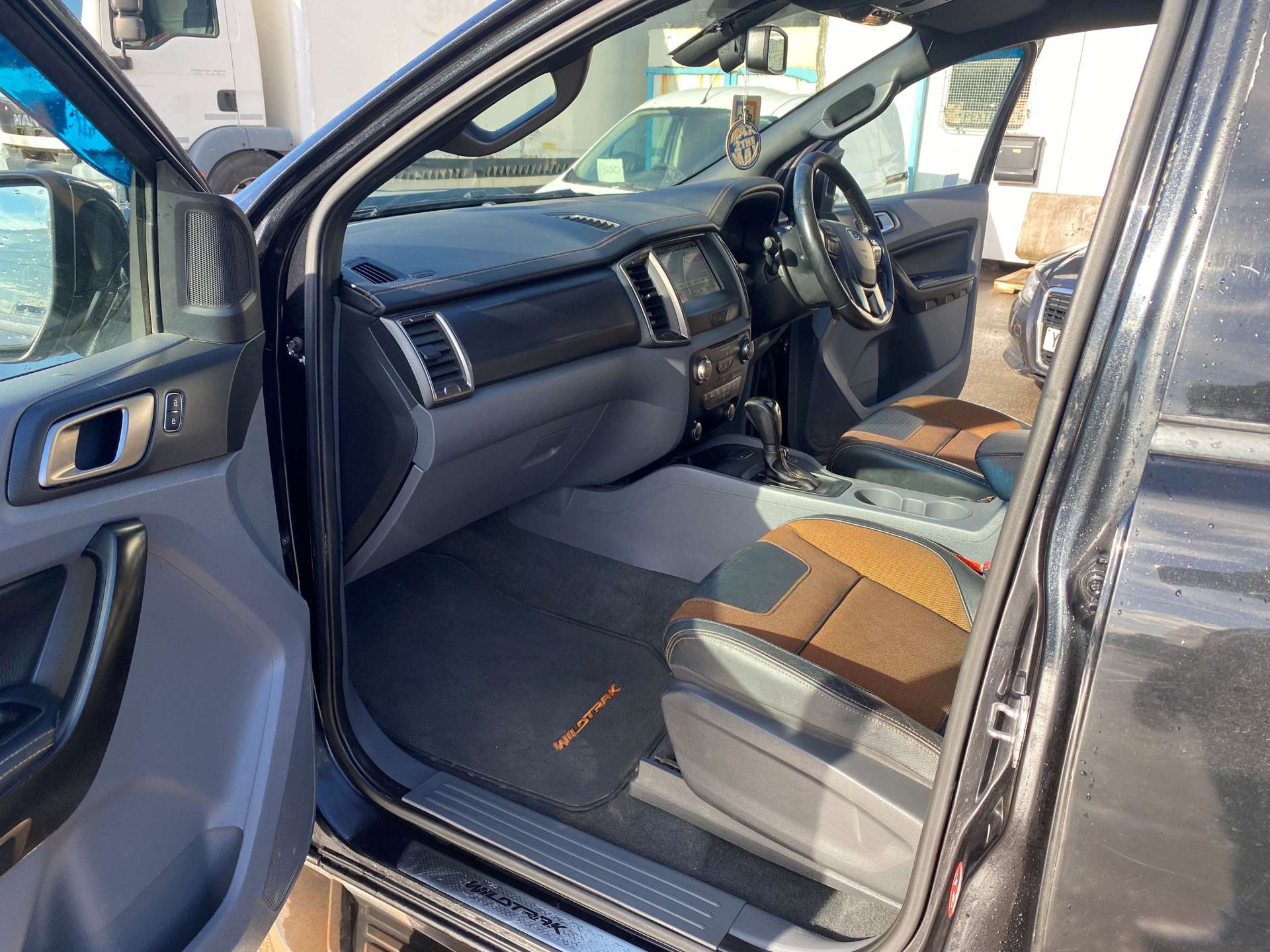 2017 17 REG FORD RANGER WILDTRAK 4X4 TDCI AUTO (SOLD OFF SITE - LIVERPOOL) - Image 12 of 13