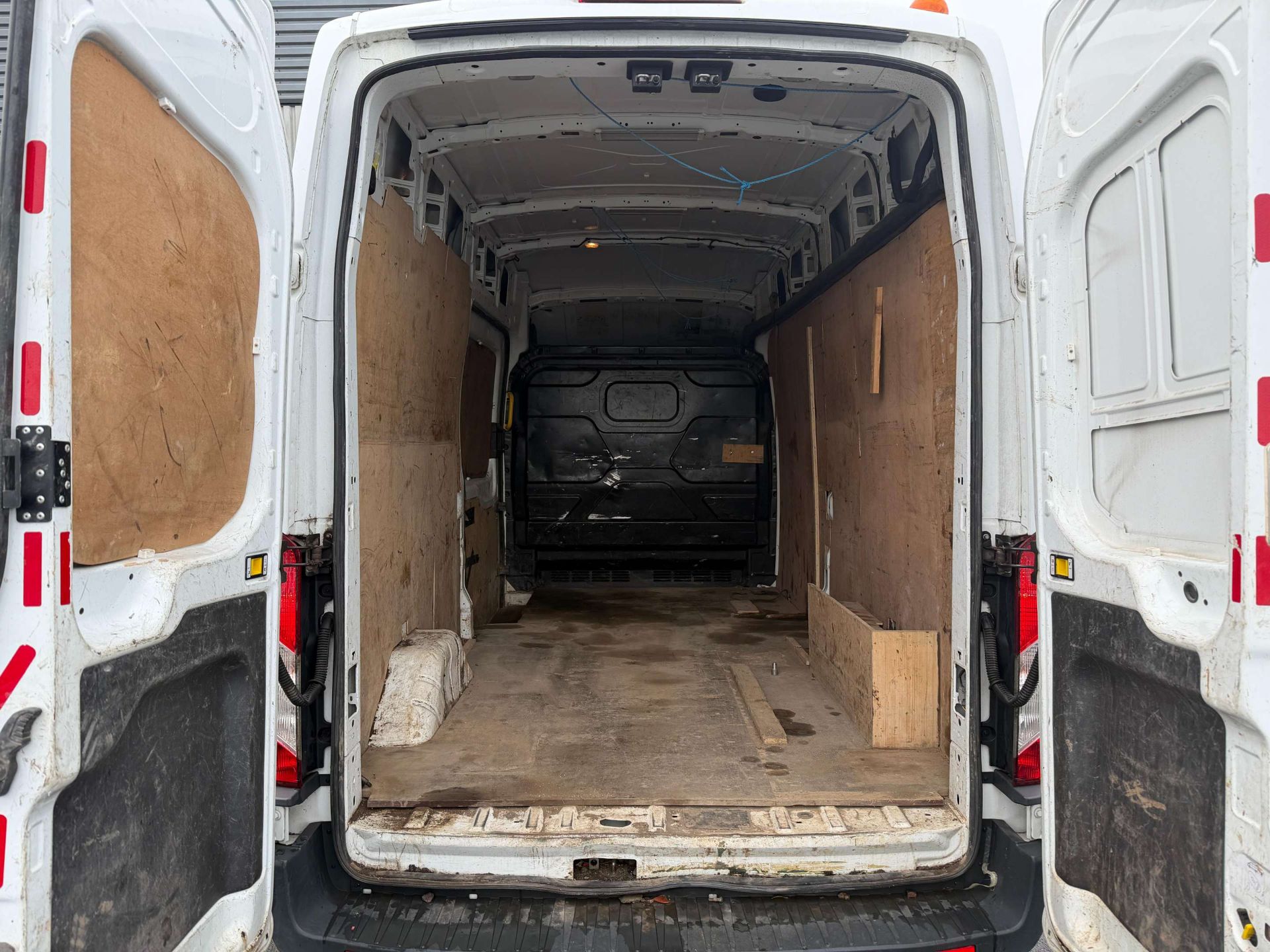 2019 68 REG FORD TRANSIT 350 L3 DIESEL RWD 2.0 TDCI 130PS H3 VAN - Image 5 of 7
