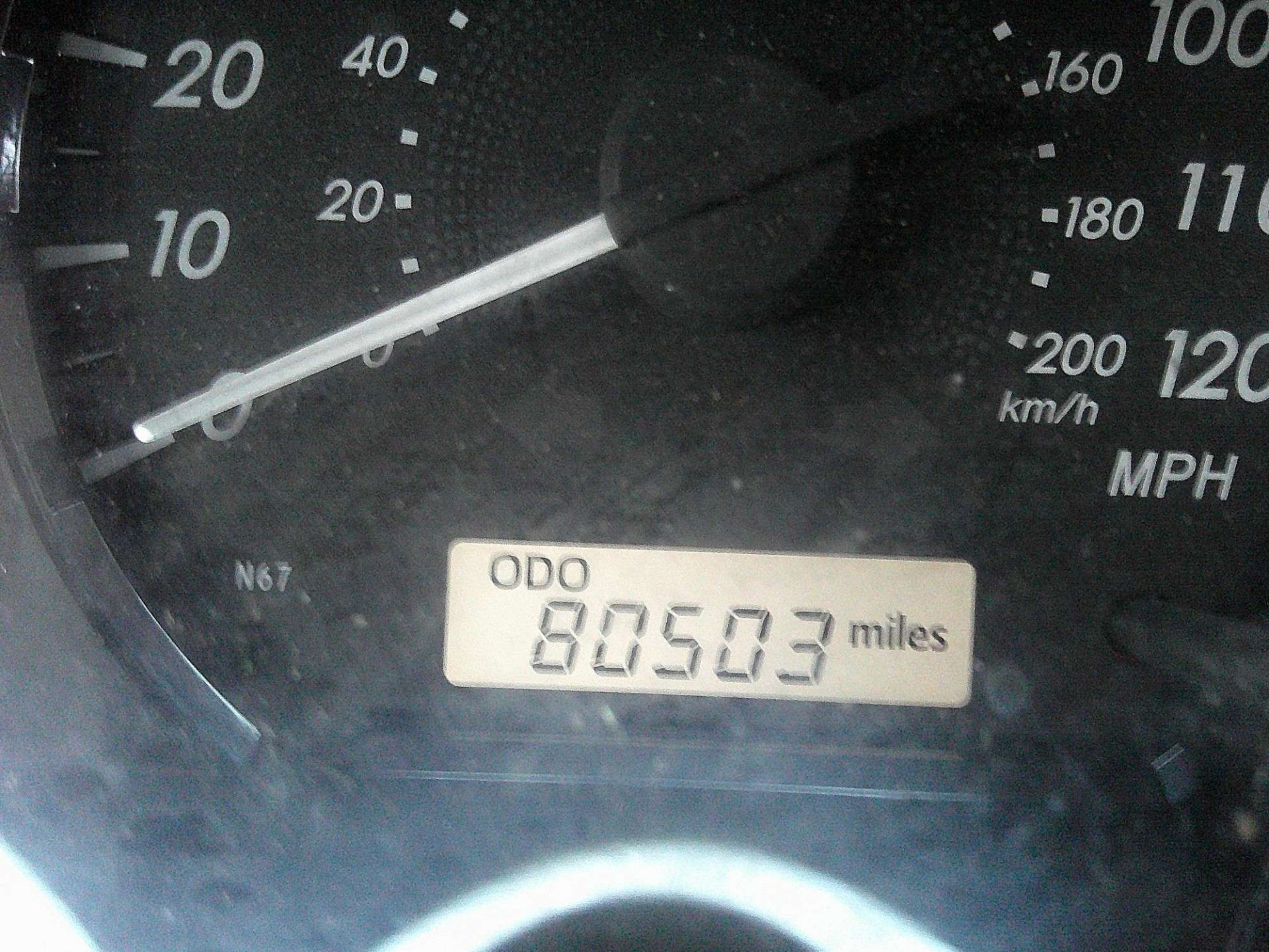 2011 61 REG TOYOTA HILUX HL2 D-4D 4X4 ECB (DIRECT UNITED UTILITIES WATER) - Image 7 of 7