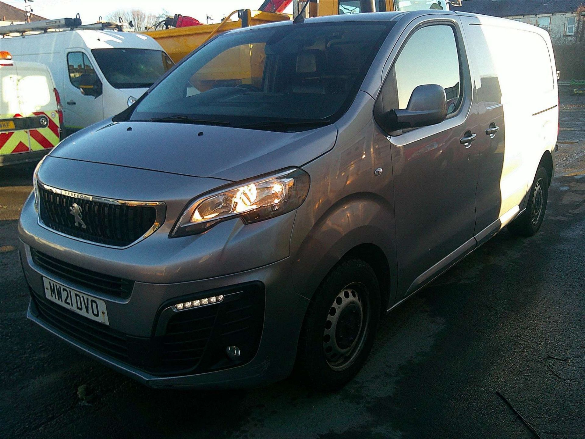 2021 21 reg PEUGEOT EXPERT PROFESSIONAL L1 BLUE HDI - Image 2 of 7