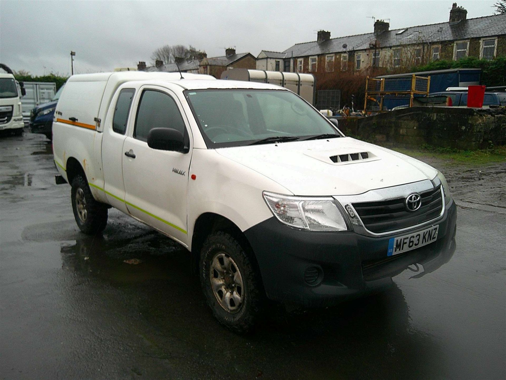 2013 63 REG TOYOTA HILUX HL2 D-4D 4X4 ECB (DIRECT ELECTRICITY NW)