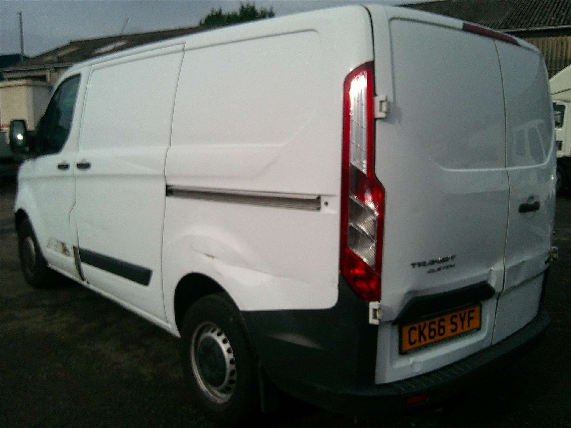 2017 66 REG FORD TRANSIT CUSTOM 270 L1 DIESEL FWD 2.0 TDCI 105PS LOW ROOF VAN - Image 3 of 7