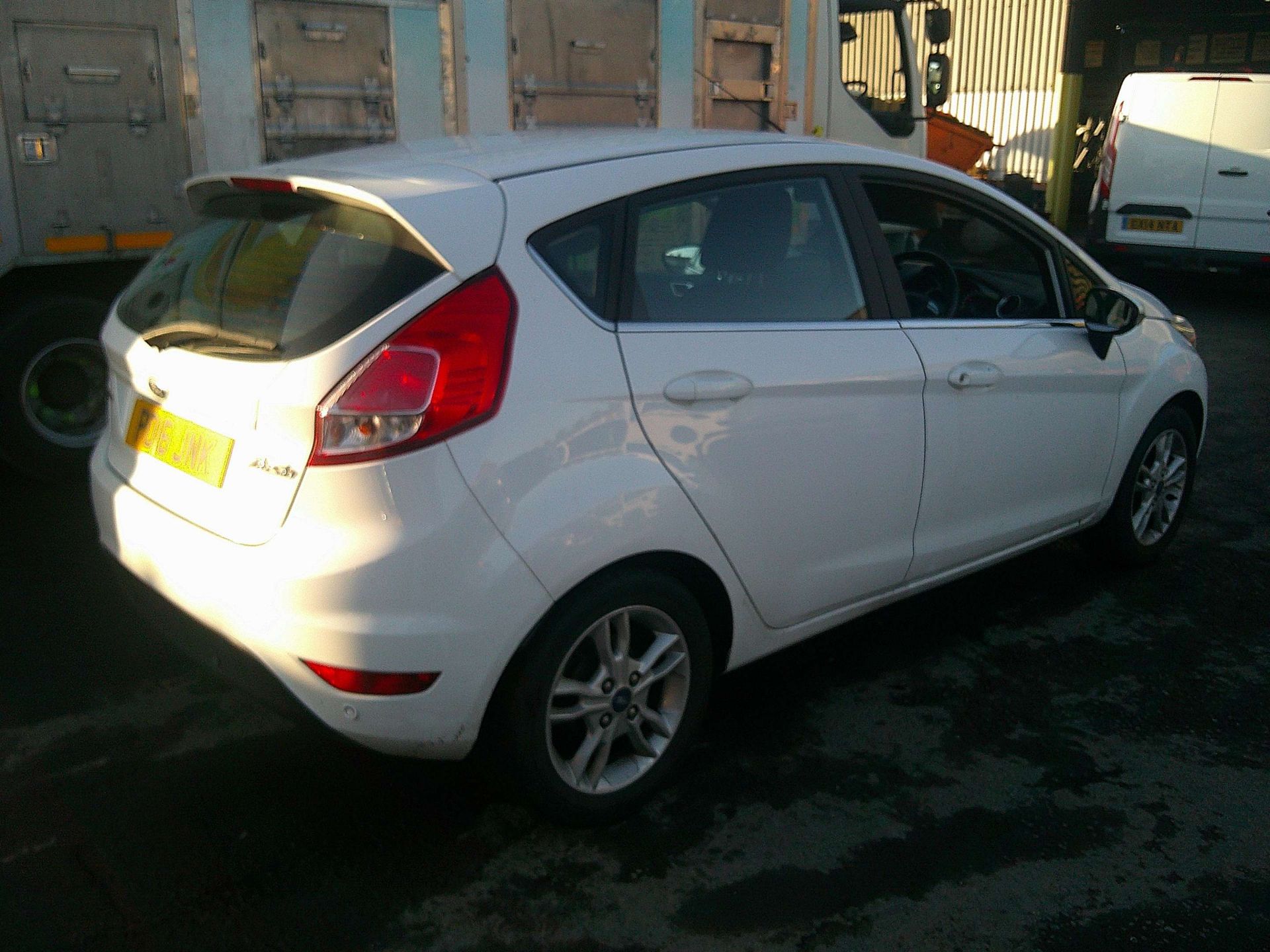 2016 16 REG FORD FIESTA ZETEC ECOBOOST (VAT QUALIFYING) (DIRECT FIRE & RESCUE) - Image 4 of 7