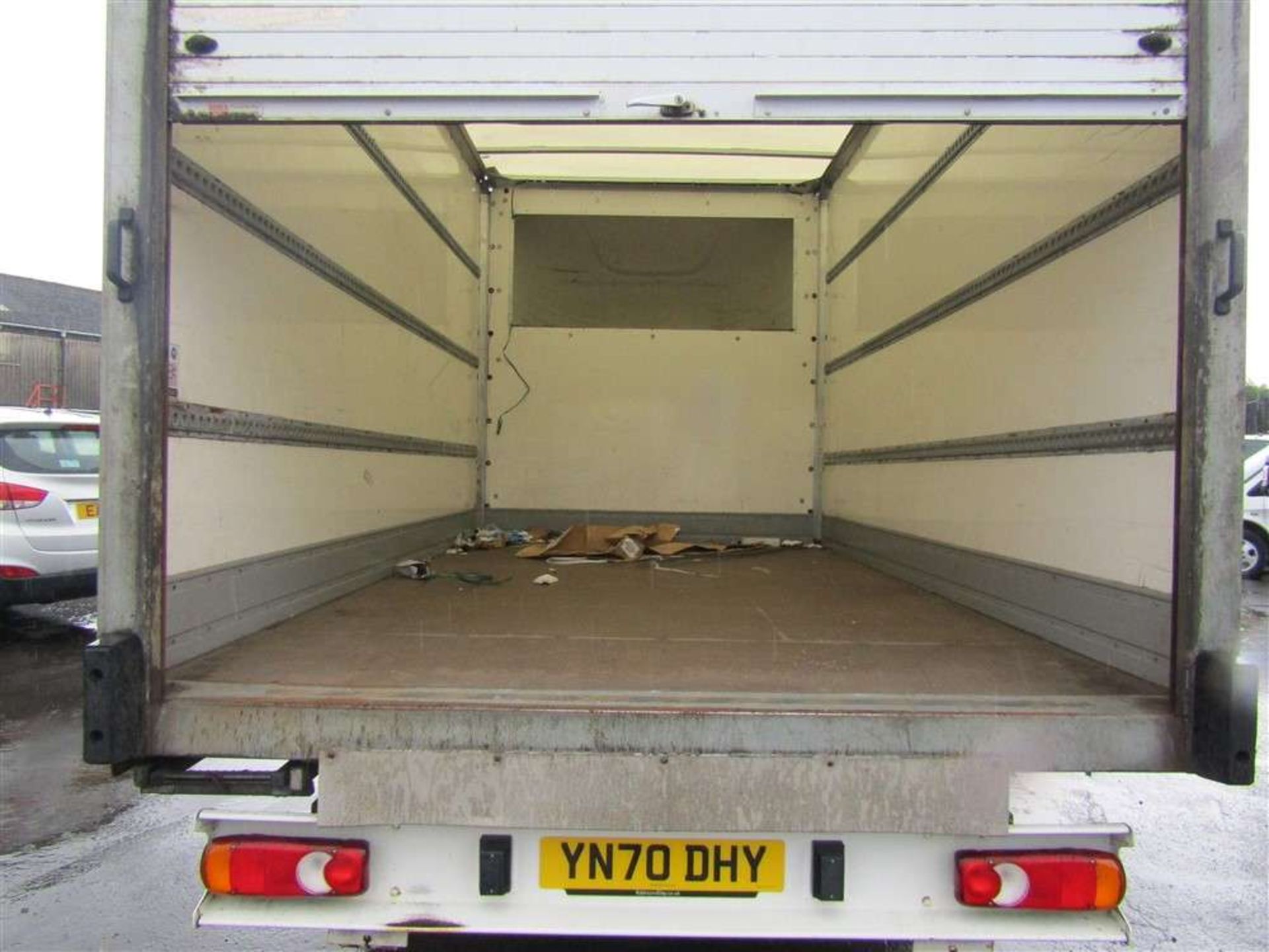 2020 70 REG PEUGEOT BOXER 335 L3 BLUE HDI LUTON VAN - Image 5 of 7