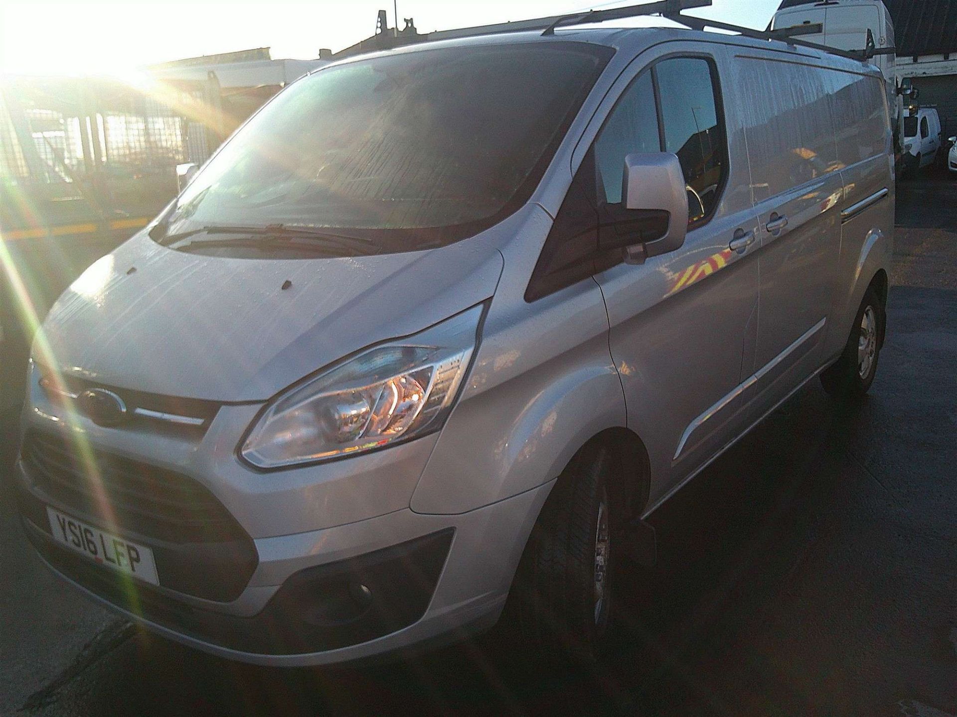 2016 16 reg FORD TRANSIT CUSTOM 290 L2 - Image 2 of 5