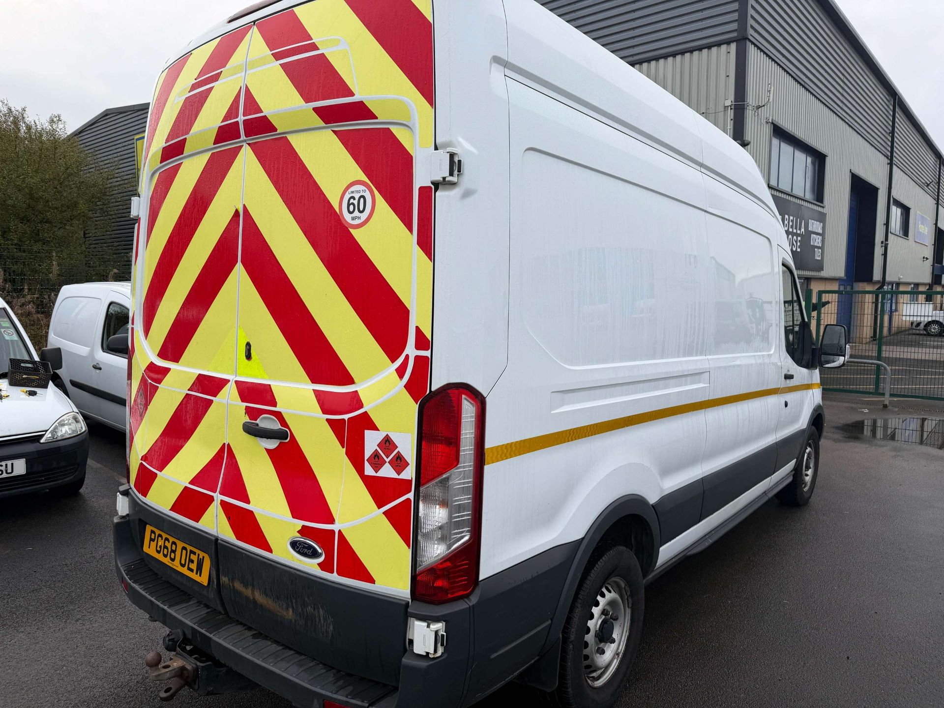 2019 68 REG FORD TRANSIT 350 L3 DIESEL RWD 2.0 TDCI 130PS H3 VAN - Image 4 of 7
