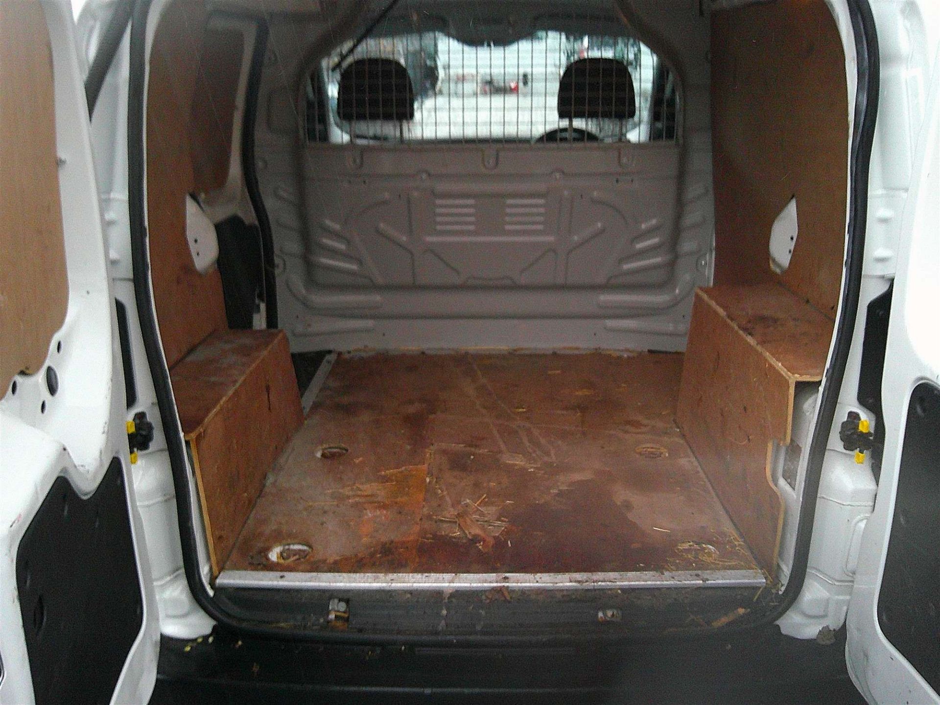 2017 67 REG PEUGEOT BIPPER S HDI (RUNS BUT OIL PRESSURE PROBLEMS) (DIRECT COUNCIL) - Image 6 of 7