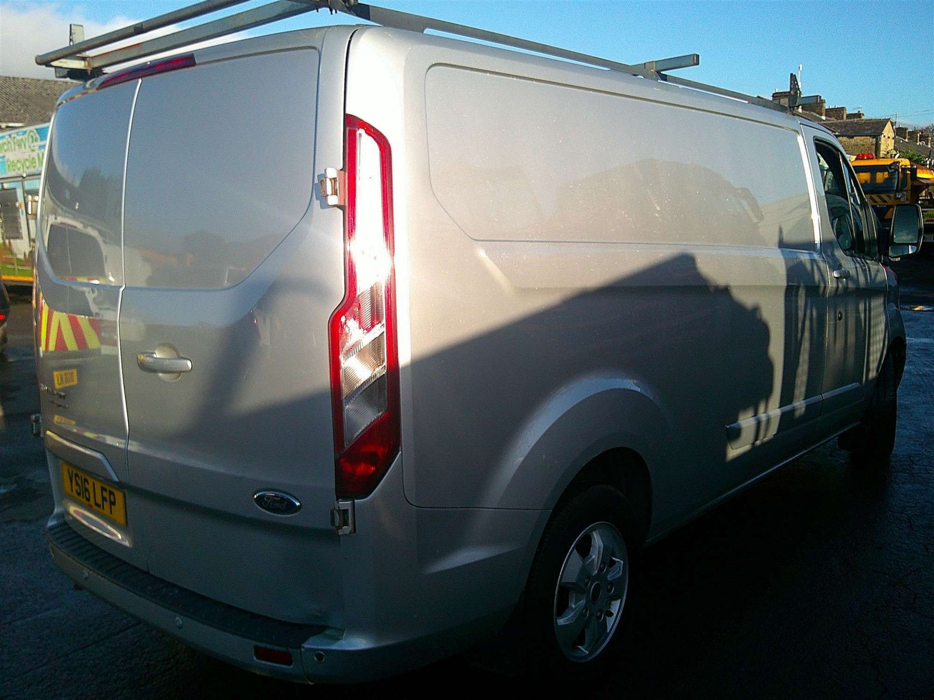 2016 16 reg FORD TRANSIT CUSTOM 290 L2 - Image 3 of 5