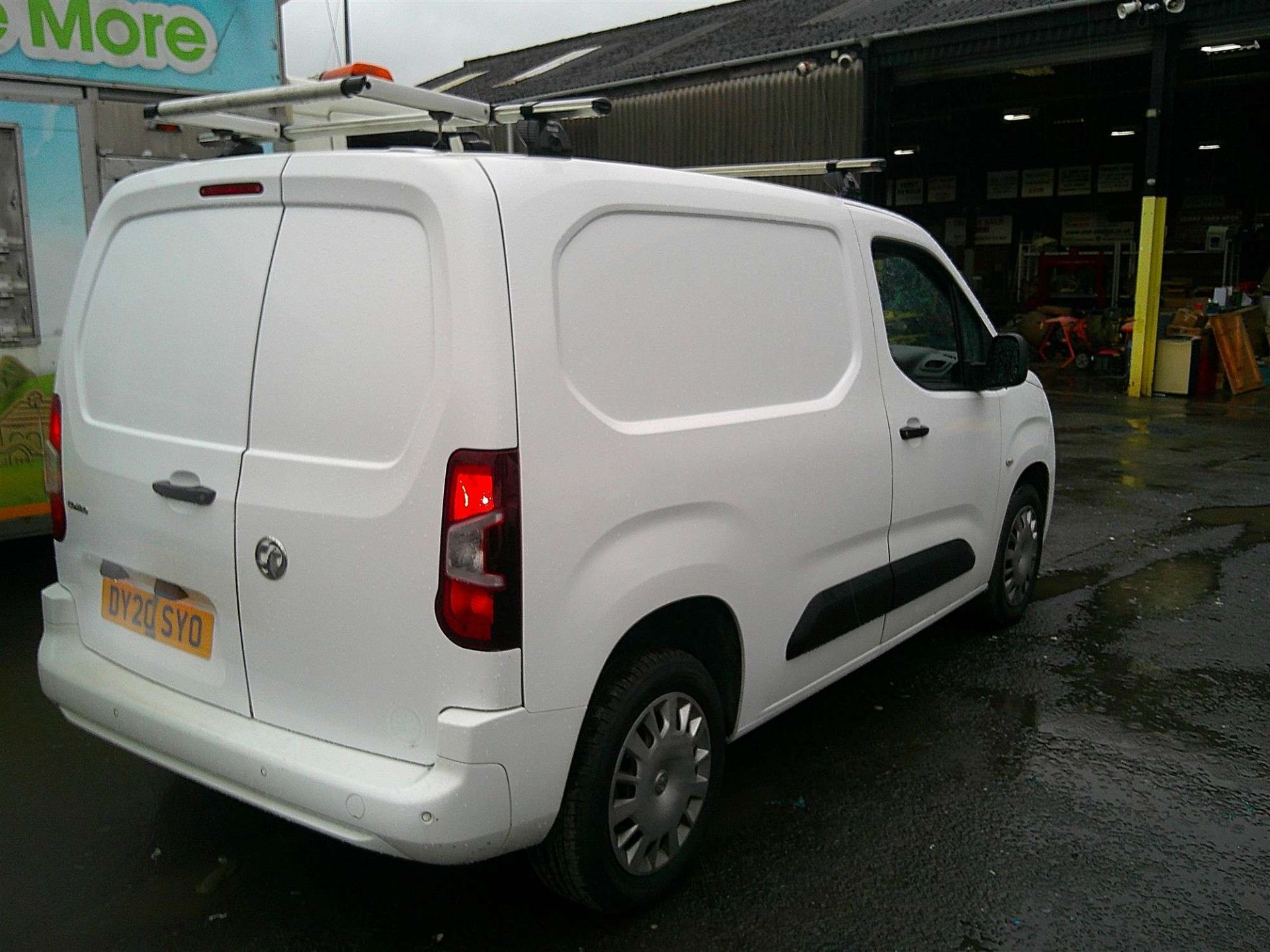 2020 20 REG VAUXHALL COMBO 2300 SPORTIVE S/S - Image 4 of 7