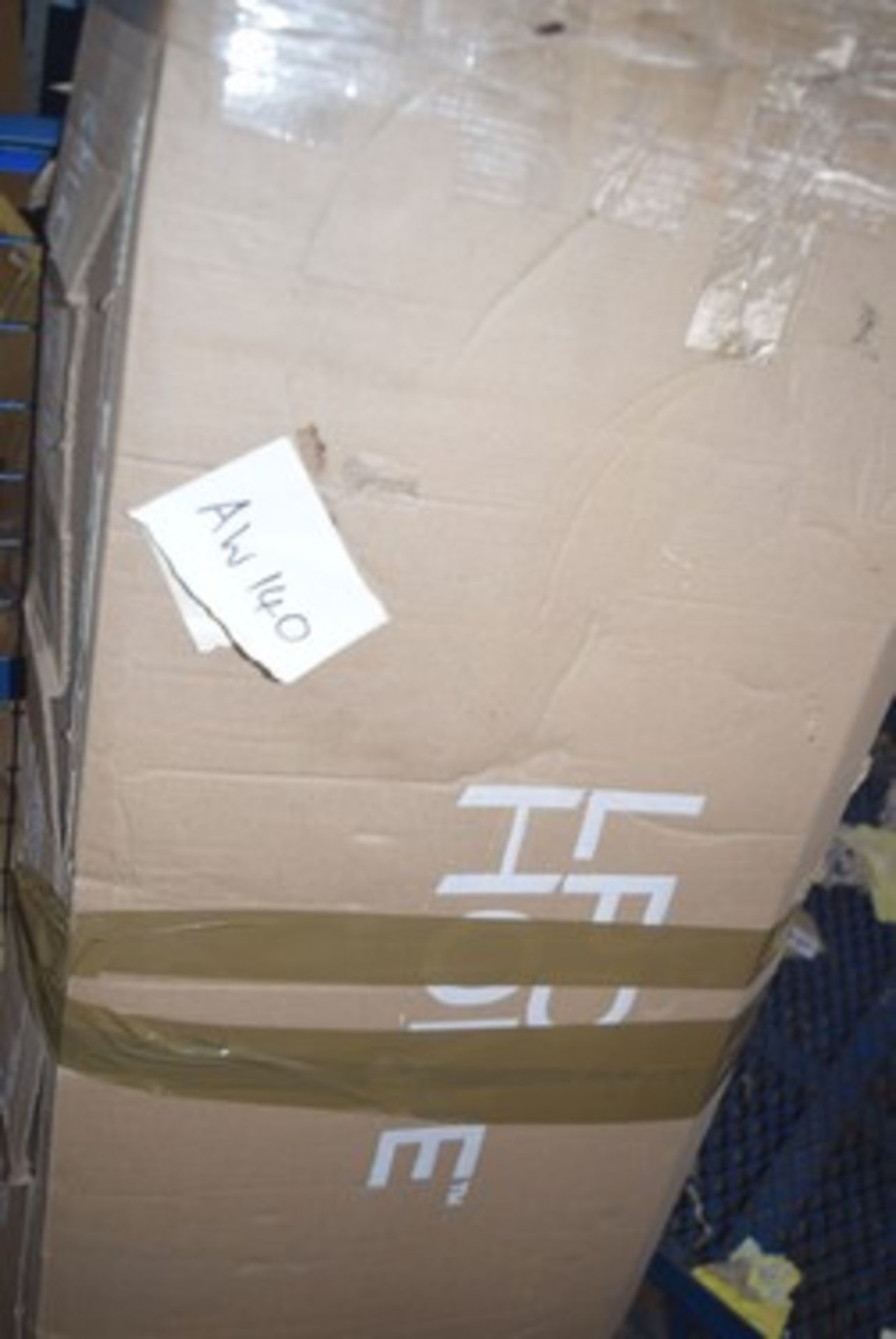 3 x pieces of flat pack furniture, 1 x dressing table, item code: FRDE03BK10000000, 1 x unbranded - Image 4 of 5