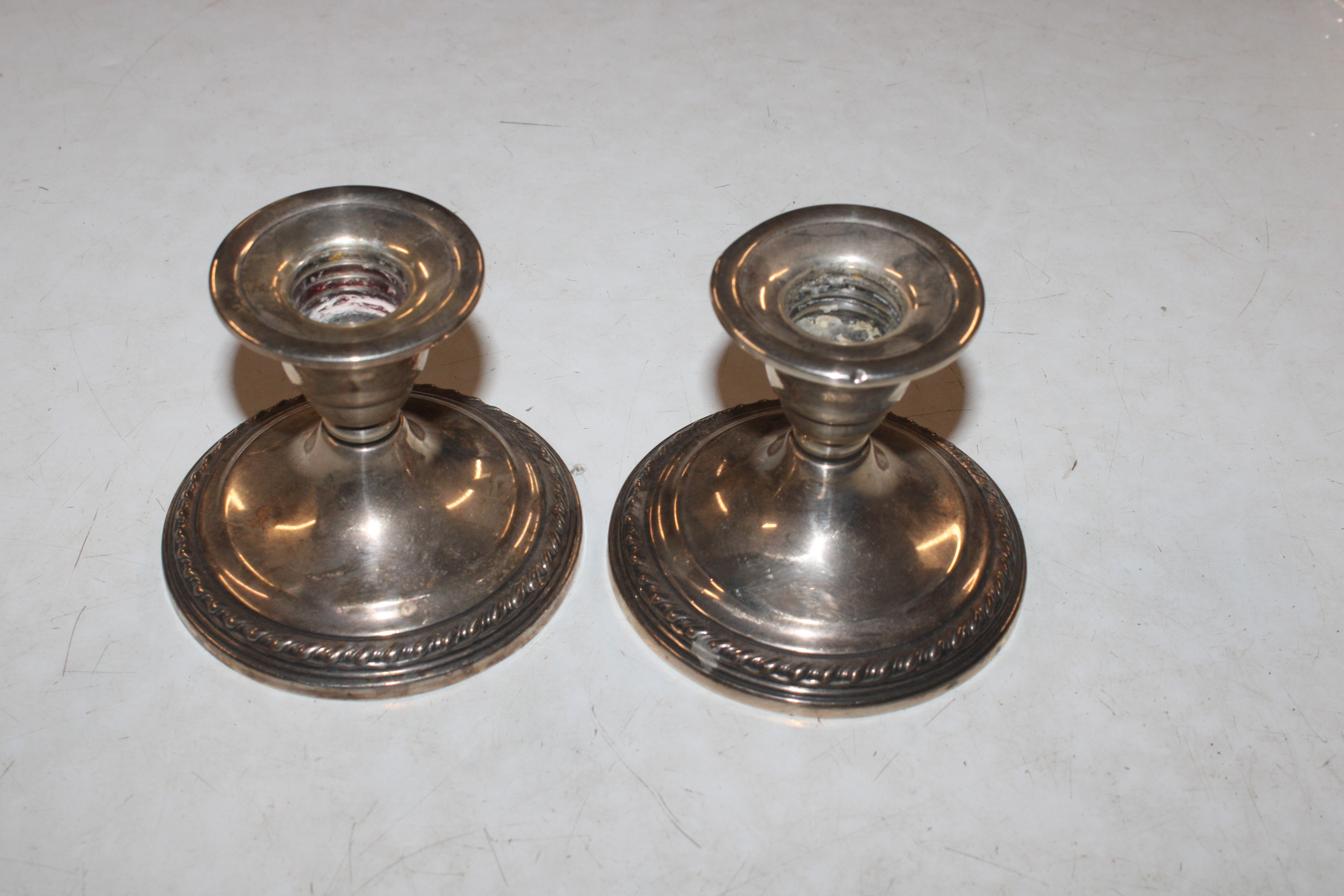 A pair of Sterling silver candlesticks with weight - Image 2 of 29
