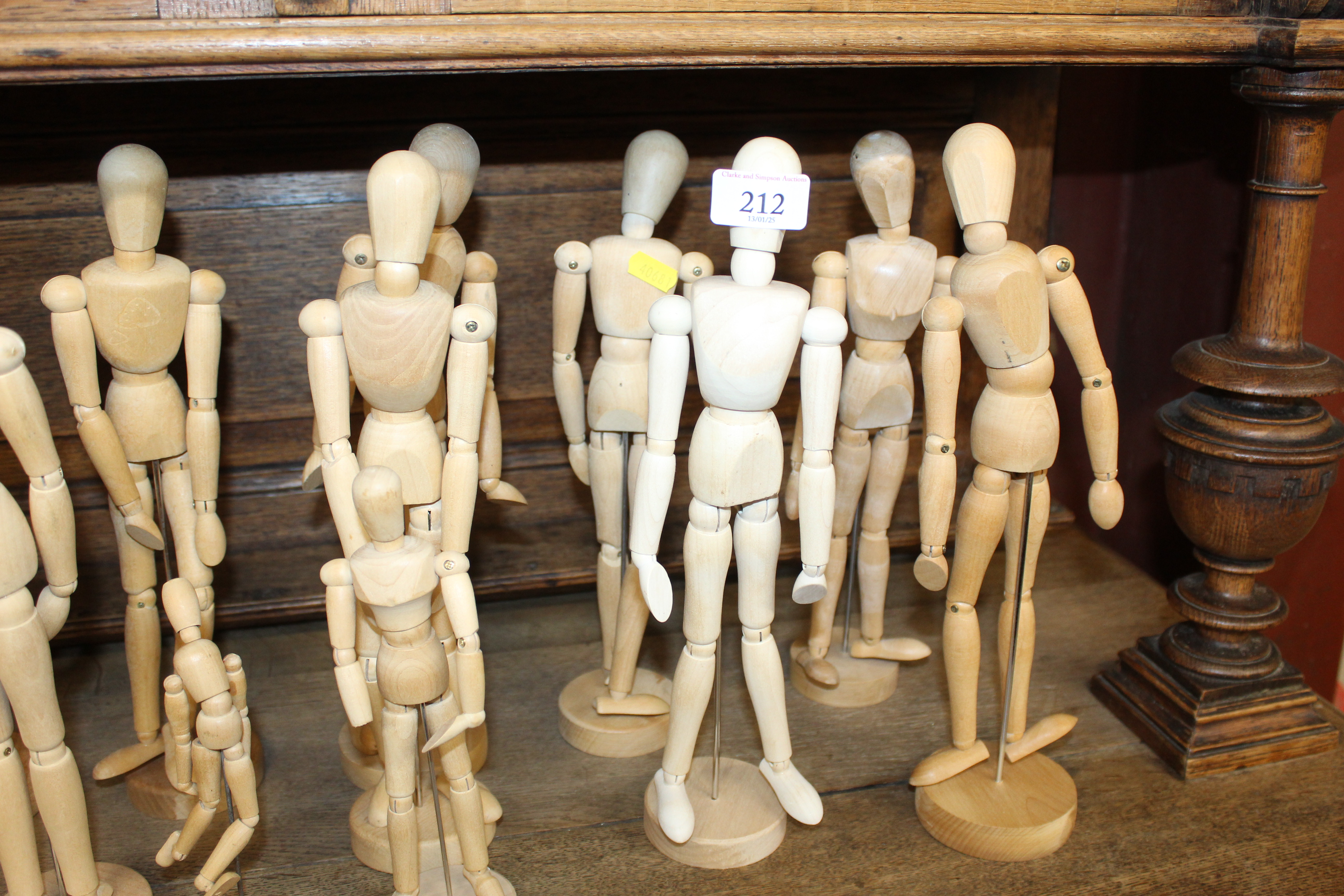 A quantity of artists lay style wooden dolls - Image 3 of 4