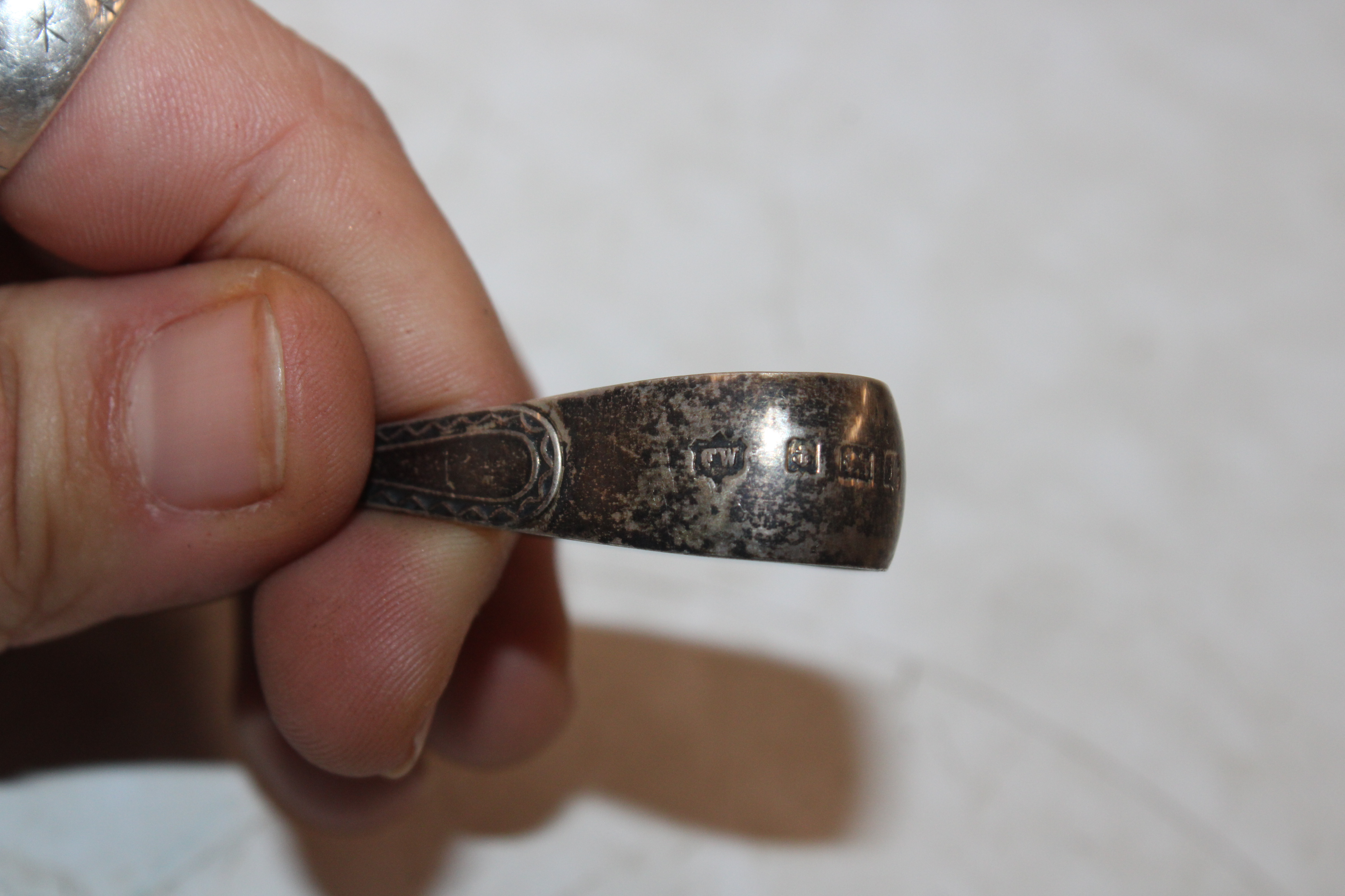 A pair of Sterling silver candlesticks with weight - Image 16 of 29