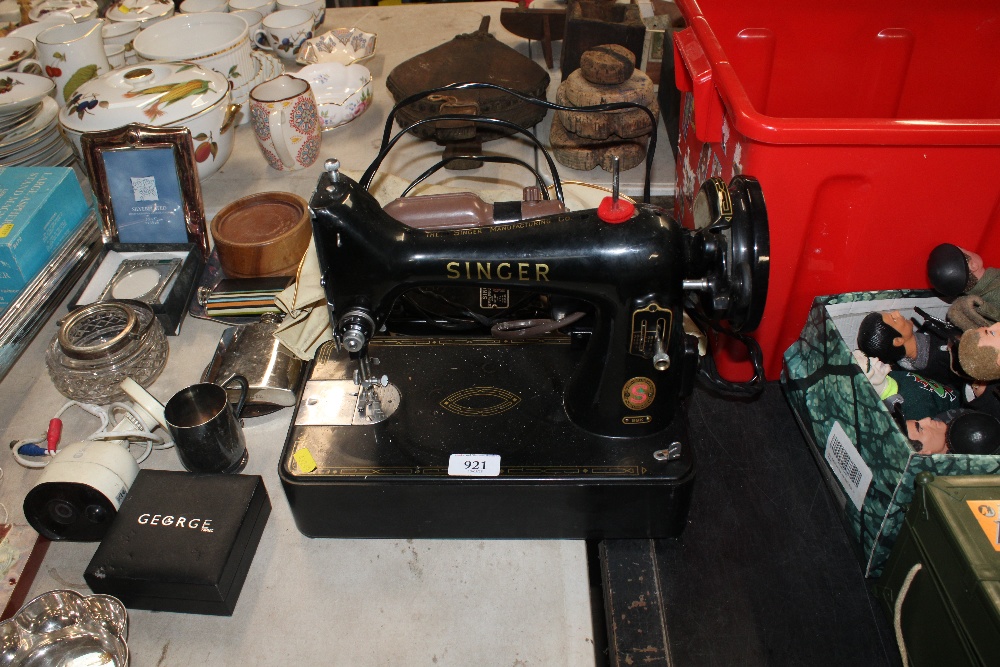 A Singer 99K sewing machine