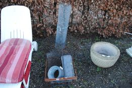 A quantity of various wire work baskets etc.