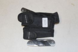 Four folding knives (90)