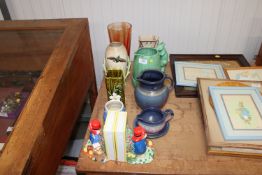 A collection of various pottery to include St Agne