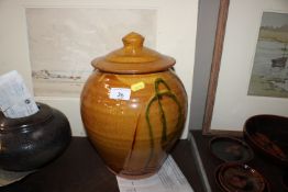 Clive Bowen, Studio Pottery jar and cover having y