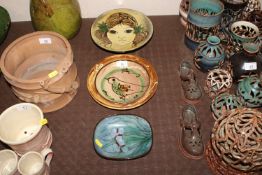 Niek Hoogland, slipware platter decorated with bir