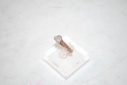 A Links of London sterling silver gilt ring, size