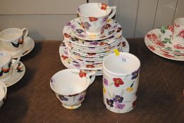A collection of Emma Bridgewater 'Wallflower' pott