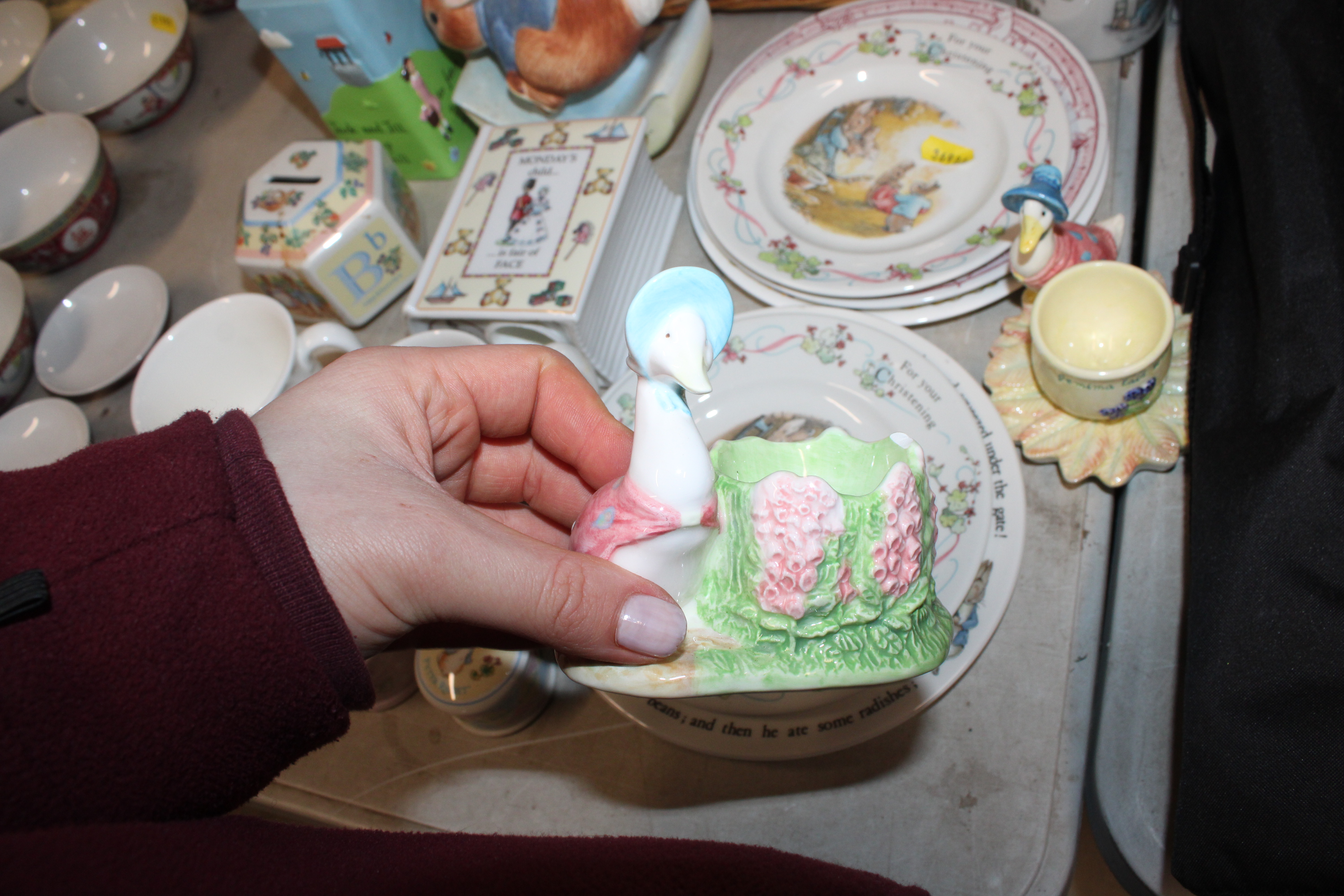 A quantity of various Peter Rabbit and Beatrix pot - Image 10 of 11