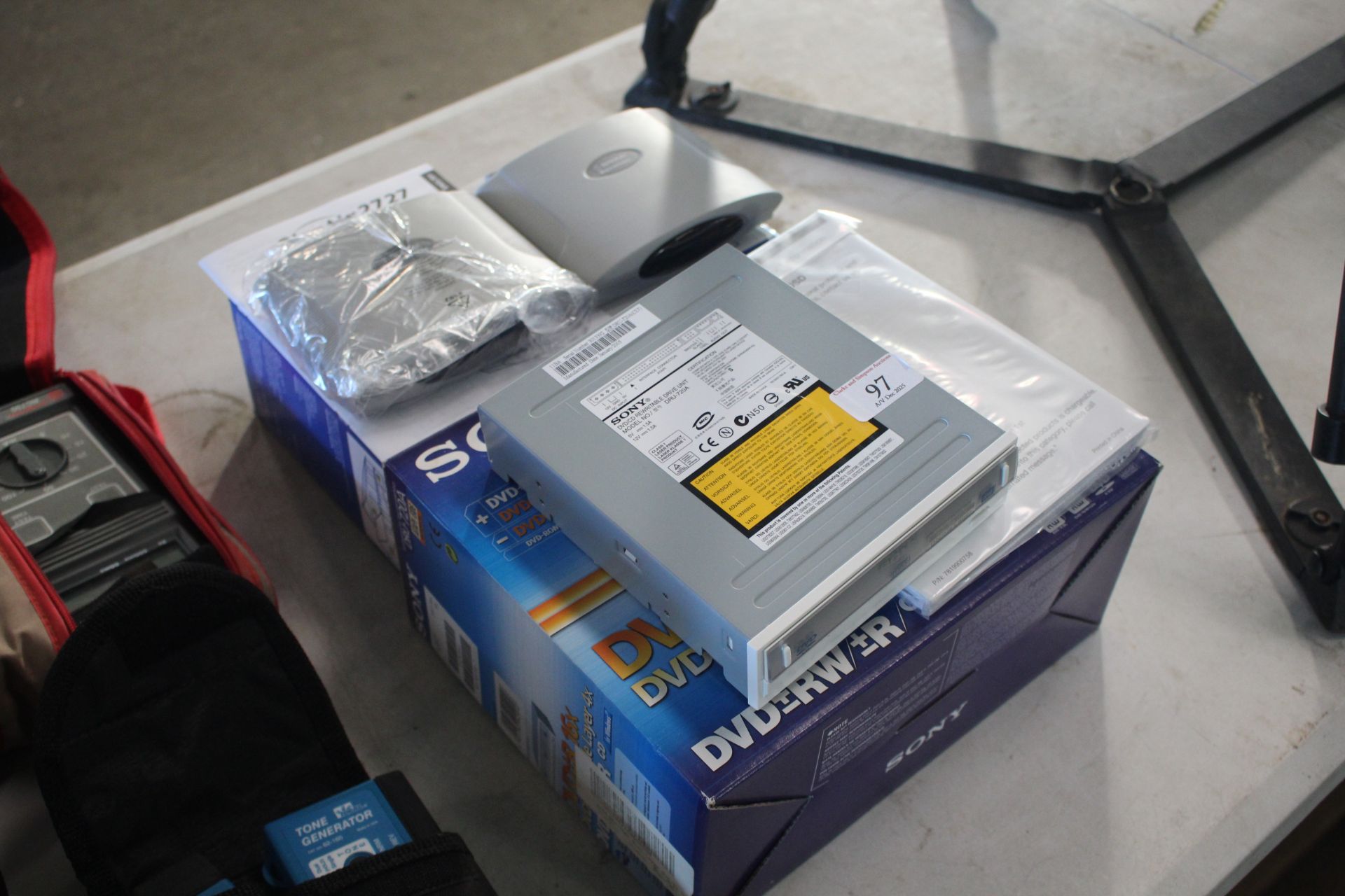 Sony DRU-720A DVD / CD rewritable drive unit (with original box and instruction guide), Nikkai