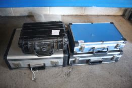 4x various protective carry cases.