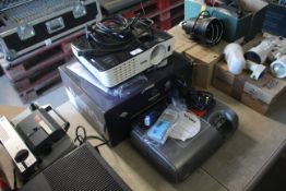 BenQ TH681+ digital projector (with original box, instruction guide and remote control), Epson EMP-